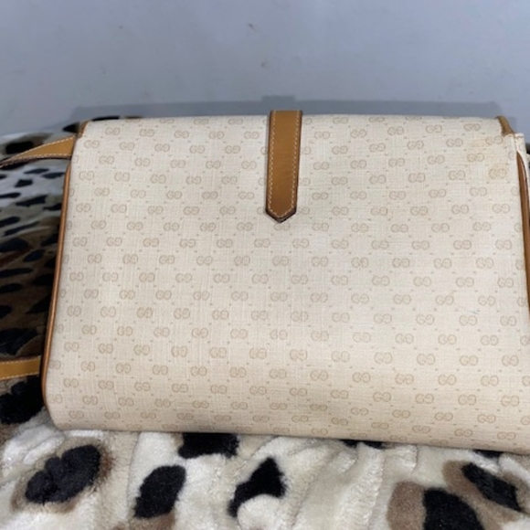 Gucci Vintage Bag - Picture 4 of 10